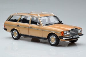Mercedes 200T S123 Beige Norev 1:18 183738 Pressofusione — immagine 6 di 9