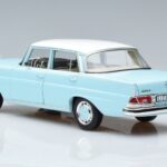 Mercedes 220 S W111 Blu Norev 1:18 183920 Pressofusione - image 6 of 7