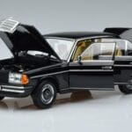 Mercedes 230E W123 Edizione Limitata Norev 1:18 183711 Pressofusione - image 2 of 8