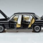 Mercedes 230E W123 Edizione Limitata Norev 1:18 183711 Pressofusione - image 4 of 8