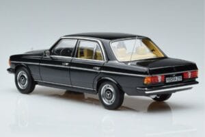 Mercedes 230E W123 Edizione Limitata Norev 1:18 183711 Pressofusione — immagine 7 di 8