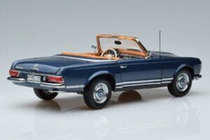Mercedes 230 SL W113 Pagoda Blu Edizione Limitata Norev 1:18 183767 Pressofusione — immagine 3 di 8
