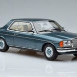 Mercedes 280 CE C123 Blu Otto 1:18 OT627 Resina - image 4 of 6