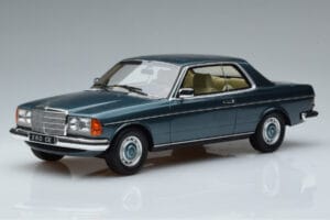 Mercedes 280 CE C123 Blu Otto 1:18 OT627 Resina
