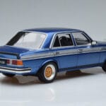 Mercedes 280 E AMG W123 Blu Otto 1:18 OT221 Resina - image 2 of 6