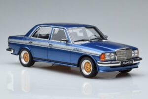 Mercedes 280 E AMG W123 Blu Otto 1:18 OT221 Resina — immagine 4 di 6