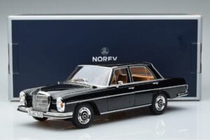 Mercedes 280 SE W108 Nero Norev 1:18 183762 Pressofusione — immagine 7 di 7