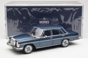 Mercedes 280 SE W108 Blu Scuro Metallizzato Norev 1:18 183534 Pressofusione — immagine 8 di 8