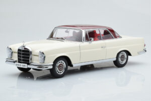 Mercedes 280 SE W108 Bianco AUTOart 1:18