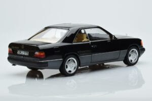 Mercedes 300 CE-24 C124 Coupe AMG Wheels Edizione Limitata Norev 1:18 183881 Pressofusione — immagine 3 di 11