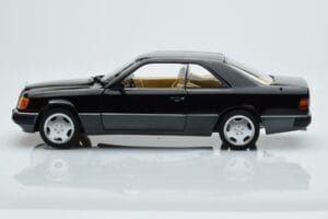 Mercedes 300 CE-24 C124 Coupe AMG Wheels Edizione Limitata Norev 1:18 183881 Pressofusione — immagine 4 di 11