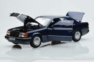 Mercedes 300 CE-24 C124 Coupe Nautical Blu Edizione Limitata Norev 1:18 183882 Pressofusione — immagine 2 di 7