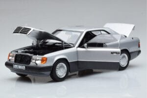 Mercedes 300 CE-24 C124 Coupe Argento Norev 1:18 183880 Pressofusione — immagine 2 di 7