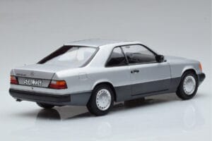 Mercedes 300 CE-24 C124 Coupe Argento Norev 1:18 183880 Pressofusione — immagine 3 di 7