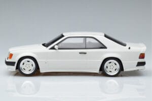 Mercedes 300 CE C124 AMG The Hammer Arctic Bianco Otto 1:18 B66040639 Resina — immagine 3 di 6