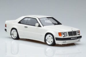 Mercedes 300 CE C124 AMG The Hammer Arctic Bianco Otto 1:18 B66040639 Resina — immagine 4 di 6