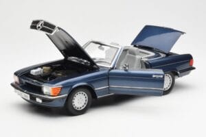 Mercedes 300 SL R107 Blu Nautico Norev 1:18 183466 Pressofusione — immagine 2 di 8