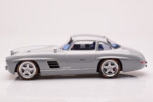 Mercedes 300 SL W198 Gullwing By S-Klub Grigio GT Spirit 1:18 GT418 Resina — immagine 3 di 6
