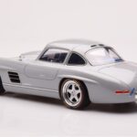 Mercedes 300 SL W198 Gullwing By S-Klub Grigio GT Spirit 1:18 GT418 - image 5 of 6