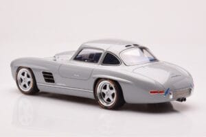 Mercedes 300 SL W198 Gullwing By S-Klub Grigio GT Spirit 1:18 GT418 Resina — immagine 5 di 6