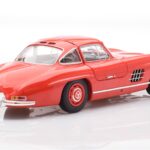 Mercedes 300 SL W198 Gullwing Rosso Minichamps 1:18 - image 3 of 8