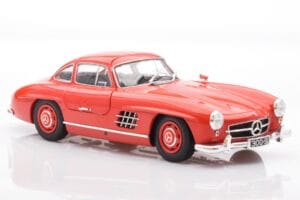 Mercedes 300 SL W198 Gullwing Rosso Minichamps 1:18 110037211 Pressofusione — immagine 6 di 8