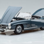 Mercedes 300 SL W198 Roadster Blu Norev 1:18 - image 2 of 9