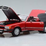 Mercedes 450 SL R107 Versione US Rosso Norev 1:18 - image 2 of 8