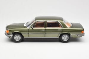 Mercedes 450SEL 6.9 W116 Verde Metallizzato Norev 1:18 183455 Pressofusione — immagine 4 di 8