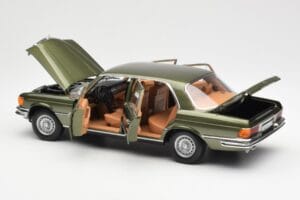 Mercedes 450SEL 6.9 W116 Verde Metallizzato Norev 1:18 183455 Pressofusione — immagine 5 di 8