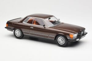 Mercedes 500 SLC C107 Marrone KK-Scale 1:18 180851 Pressofusione — immagine 4 di 6