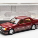 Mercedes 500E W124 Rosso Metallic Edizione Concessionario Norev 1:18 B66040699 - image 8 of 8
