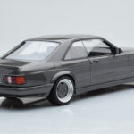 Mercedes 560 SEC C126 AMG Wide Body Grigio Otto 1:18 - image 2 of 6