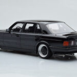 Mercedes 560 SEL AMG W126 Obsidian Nero Otto 1:18 - image 5 of 6