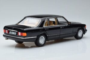 Mercedes 560 SEL W126 Nero Norev 1:18 183793 Pressofusione — immagine 3 di 7