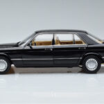 Mercedes 560 SEL W126 Nero Norev 1:18 - image 4 of 7