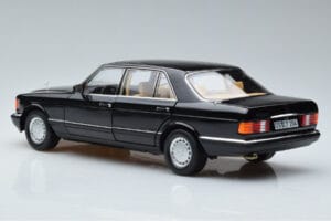 Mercedes 560 SEL W126 Nero Norev 1:18 183793 Pressofusione — immagine 6 di 7