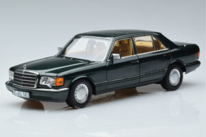Mercedes 560 SEL W126 Verde Scuro Metallizzato Norev 1:18