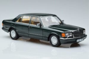 Mercedes 560 SEL W126 Verde Scuro Metallizzato Norev 1:18 B66040682 Pressofusione — immagine 5 di 7