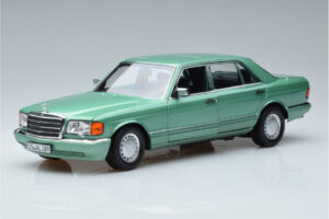 Mercedes 560 SEL W126 Verde Chiaro Norev 1:18