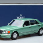 Mercedes 560 SEL W126 Verde Chiaro Norev 1:18 - image 7 of 7