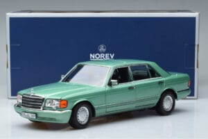 Mercedes 560 SEL W126 Verde Chiaro Norev 1:18 183469 Pressofusione — immagine 7 di 7