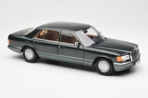 Mercedes 560 SEL W126 Night Verde Metallizzato Dealer Edition Norev 1:18 B66040626 Pressofusione — immagine 6 di 8