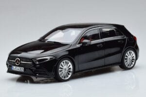 Mercedes A-Class W177 AMG Line Norev 1:18 183861 Pressofusione