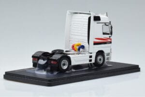Mercedes Actros MP1 Bianco IXO 1:43 TR064 Pressofusione — immagine 2 di 6