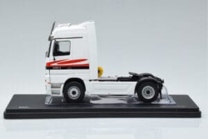 Mercedes Actros MP1 Bianco IXO 1:43 TR064 Pressofusione — immagine 3 di 6