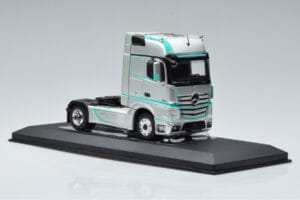 Mercedes Actros MP4 Racing Edition IXO 1:43 TR091 Pressofusione — immagine 4 di 6