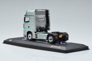 Mercedes Actros MP4 Racing Edition IXO 1:43 TR091 Pressofusione — immagine 5 di 6