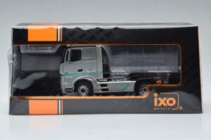 Mercedes Actros MP4 Racing Edition IXO 1:43 TR091 Pressofusione — immagine 6 di 6