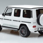 Mercedes AMG G63 Edition 55 W463 Bianco GT Spirit 1:18 - image 5 of 6